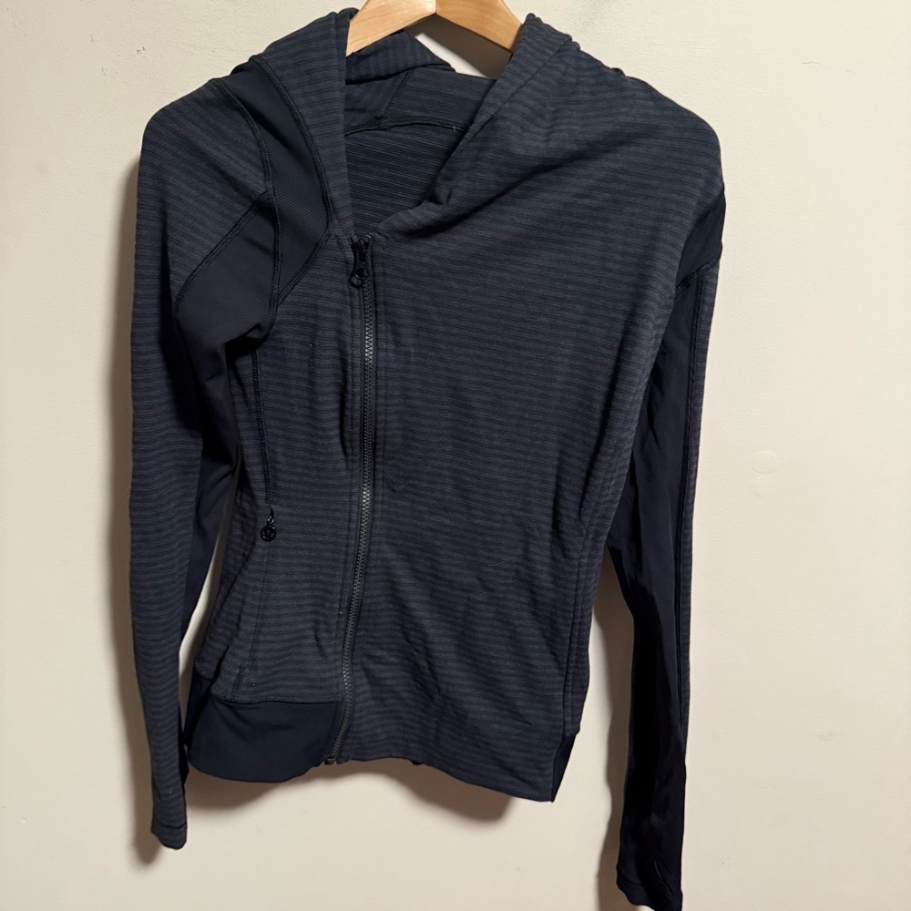 Lululemon Bhakti Yoga Jacket Luon Pique Black Dark Slate / Black- Size 6